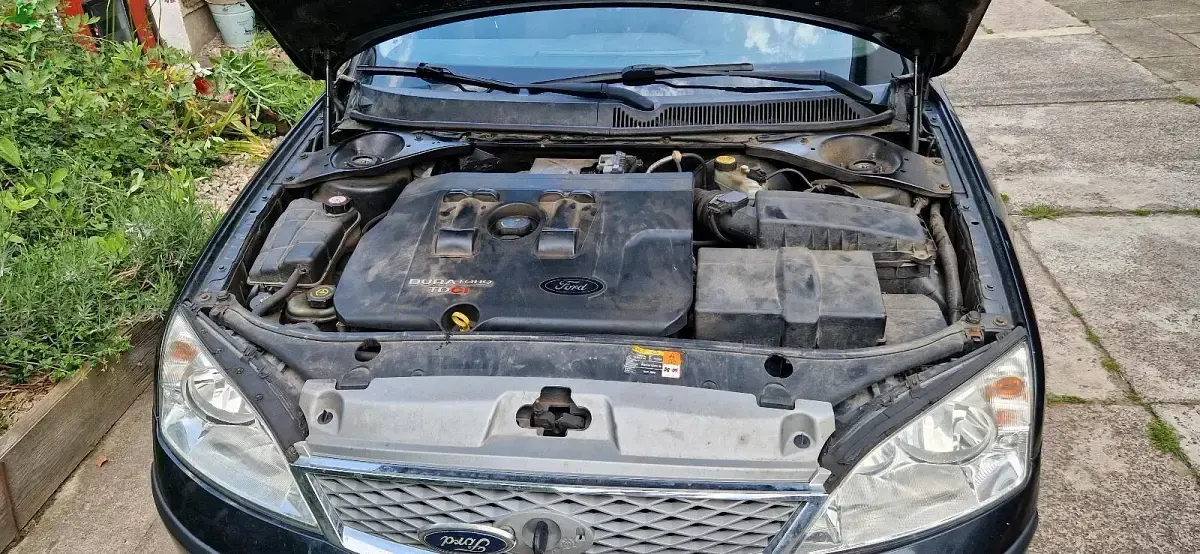Gebraucht Ford Mondeo 130 PS (95 kW) 2007 Schwarz Kombi