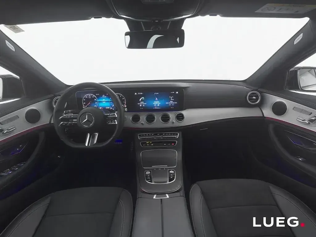 Gebraucht Mercedes E200 AMG 197 PS (144 kW) 2022 Weiß Limousine