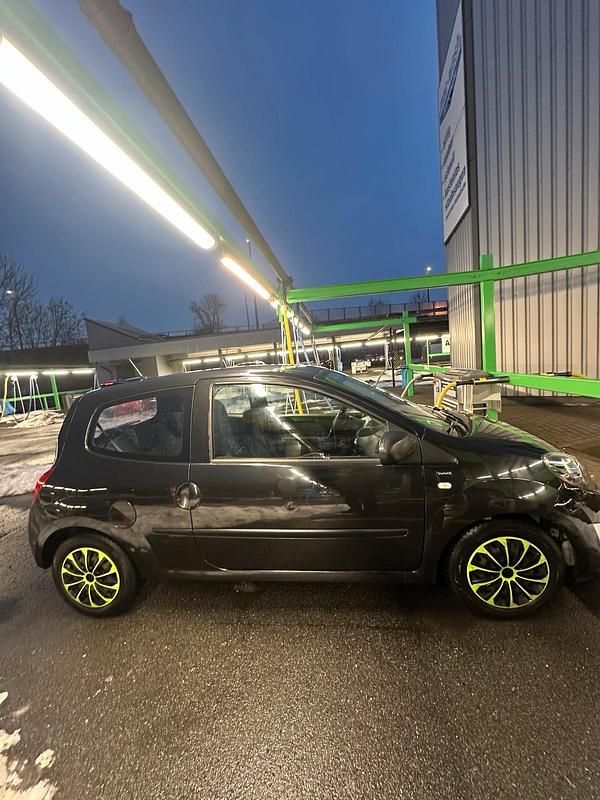 Gebraucht Renault Twingo 65 PS (47 kW) 2011 Schwarz Kleinwagen