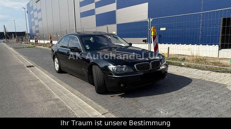 Gebraucht BMW 740 Sport Line 306 PS (225 kW) 2006 Schwarz Limousine