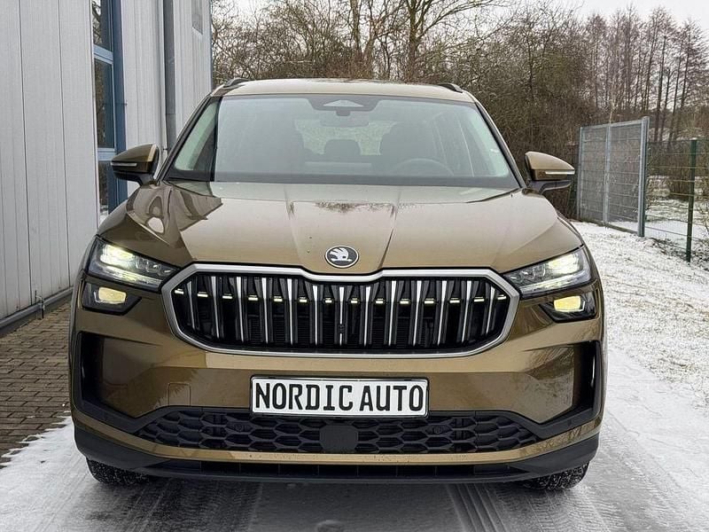 Neu Skoda Kodiaq Selection 150 PS (110 kW) 2026 Bronx gold metallic SUV