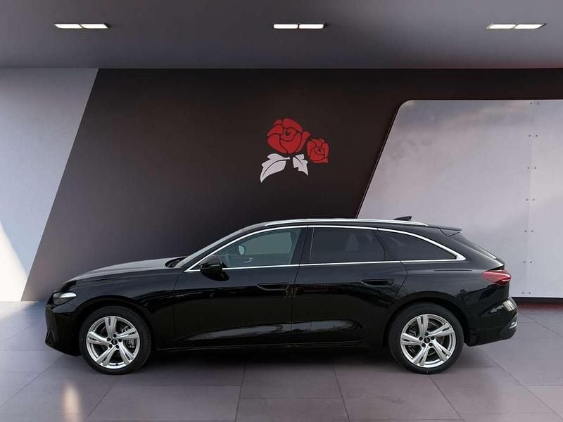 Gebraucht Audi A5 Sport 150 PS (110 kW) 2025 Mythosschwarz metallic Kombi