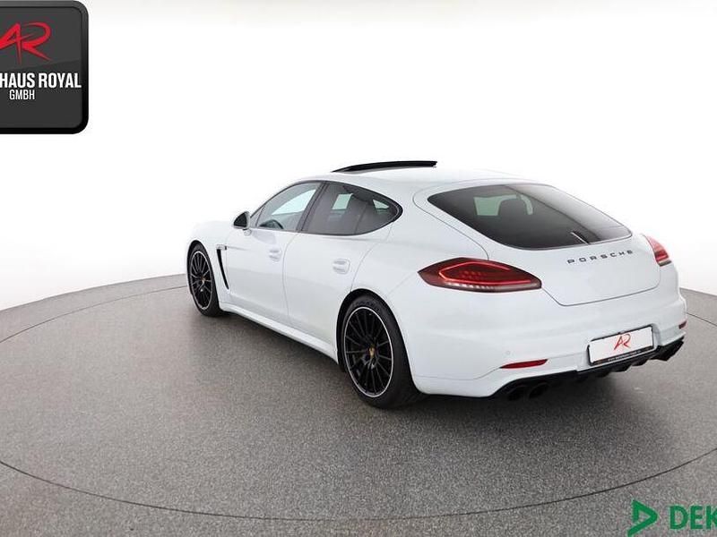 Gebraucht Porsche Panamera 441 PS (324 kW) 2015 Weiss Limousine
