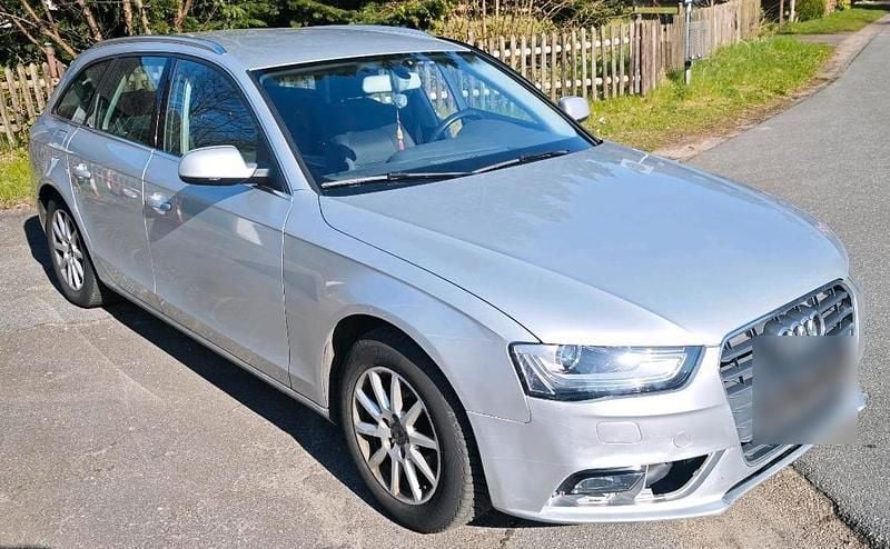 Second-hand Audi A4 170 CP (125 kW) 2013 Argintiu Break