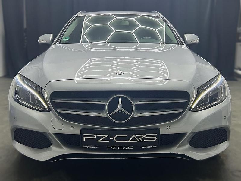 Gebraucht Mercedes C220 170 PS (125 kW) 2014 Silber Limousine