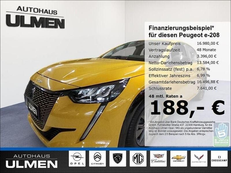 Gelb Gebraucht 2022 Peugeot e-208 Active Kleinwagen | 16.980 € (Fairer Preis) - Bild 1/4
