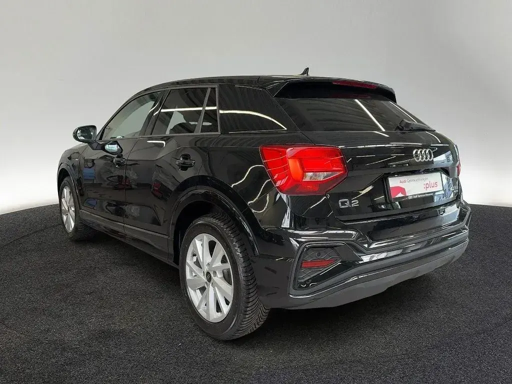 Gebraucht Audi Q2 S-Line 190 PS (139 kW) 2025 0e mythosschwarz metallic SUV