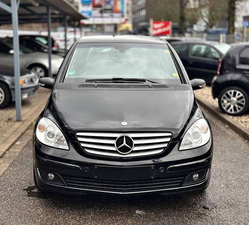 Gebraucht Mercedes B180 109 PS (80 kW) 2007 Schwarz Van / Kleinbus