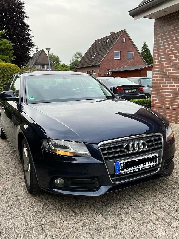 Gebraucht Audi A4 160 PS (117 kW) 2008 Blau Limousine