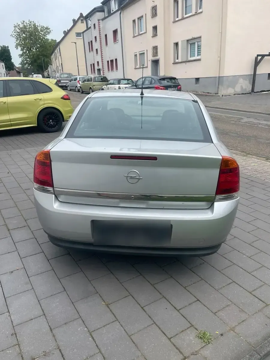 Gebraucht Opel Vectra 122 PS (89 kW) 2002 Silber Limousine