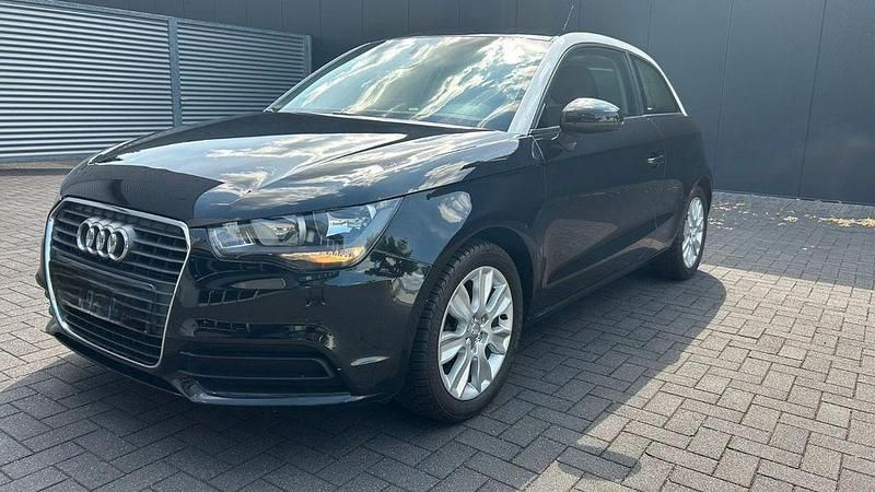 Schwarz Gebraucht 2011 Audi A1 Ambition Kleinwagen | 7.500 € (Guter Preis) - Bild 1/4