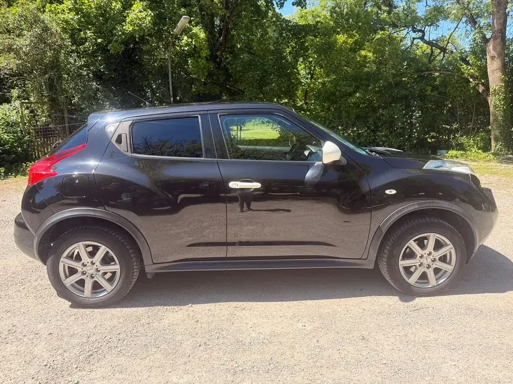 Gebraucht Nissan Juke 117 PS (86 kW) 2013 Schwarz SUV