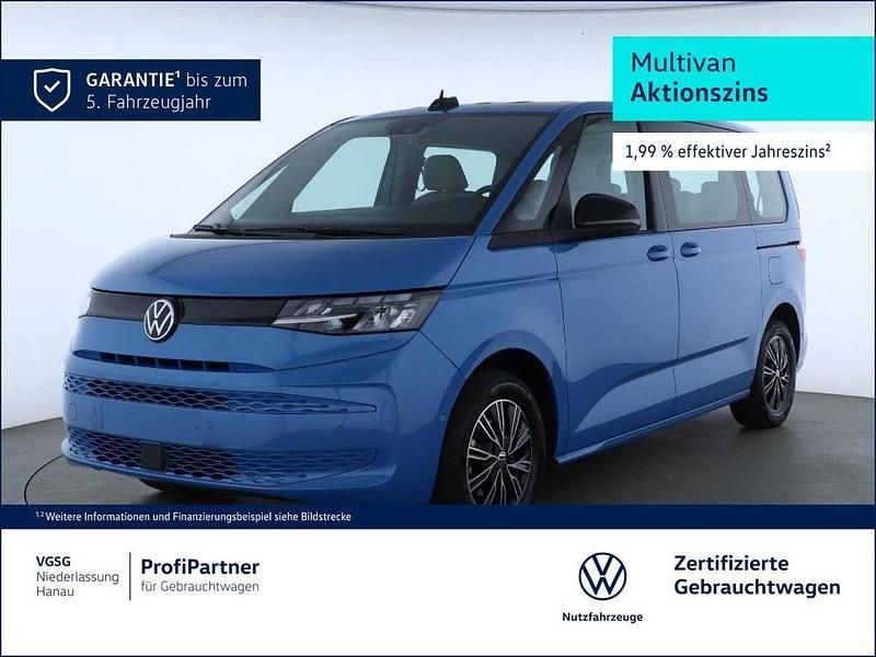 Gebraucht VW Multivan Basis 150 PS (110 kW) 2024 Blau Van