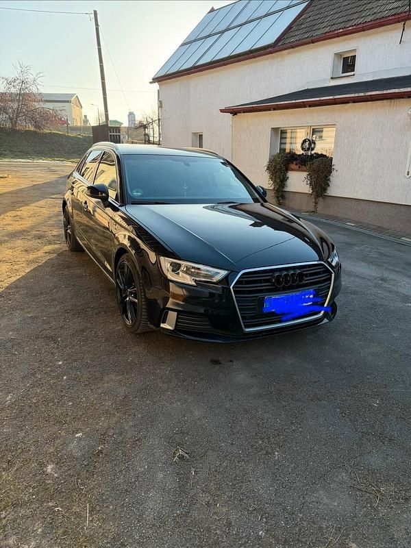Gebraucht Audi A3 150 PS (110 kW) 2019 Schwarz Limousine