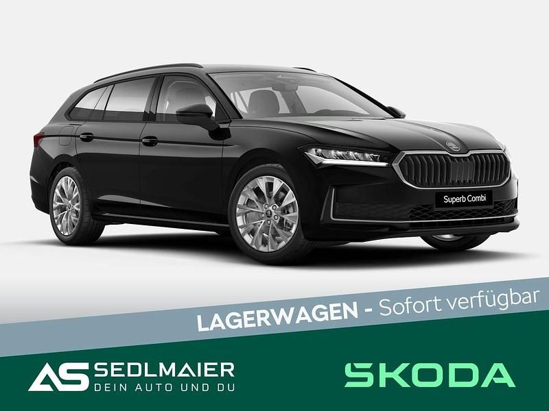Onyxschwarz Neu 2025 Skoda Superb Selection Kombi | 52.590 € (Teuer) - Bild 1/4