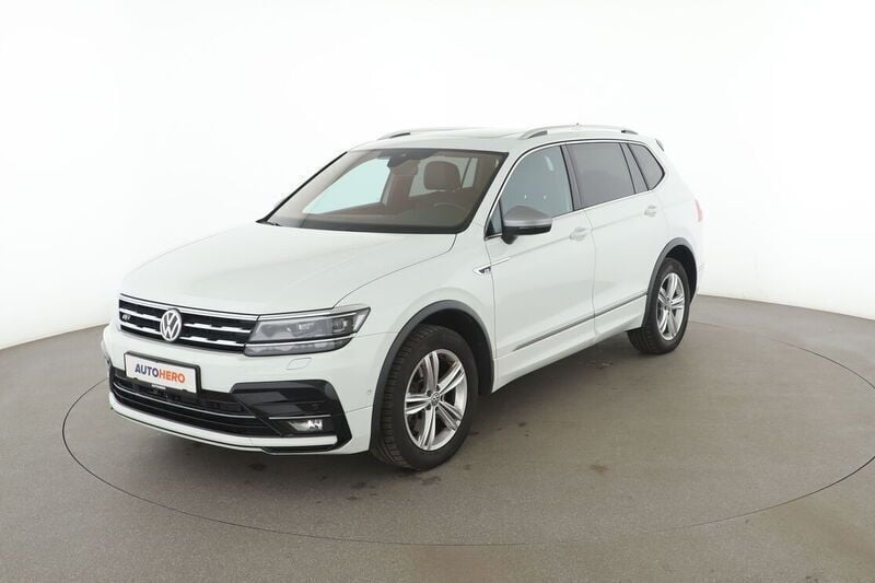 Weiß Gebraucht 2021 VW Tiguan Allspace Highline SUV | 33.470 € (Fairer Preis) - Bild 1/4