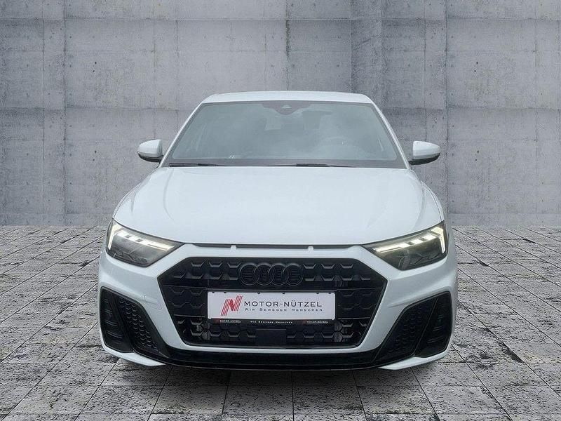 Neu Audi A1 Sportback S-Line 116 PS (85 kW) 2025 Weiß Kleinwagen