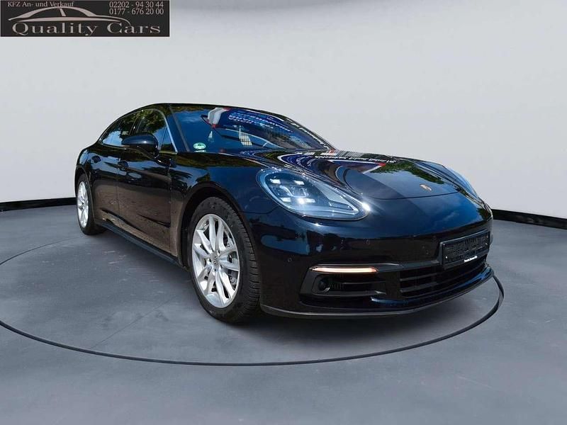 Tiefschwarzmetallic Gebraucht 2018 Porsche Panamera Sport Turismo Limousine | 60.900 € (Superpreis) - Bild 1/4