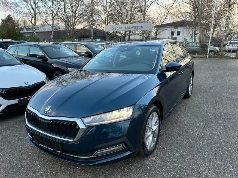 Blau Gebraucht 2021 Skoda Octavia Style Kombi | 25.990 € (Fairer Preis) - Bild 1/4