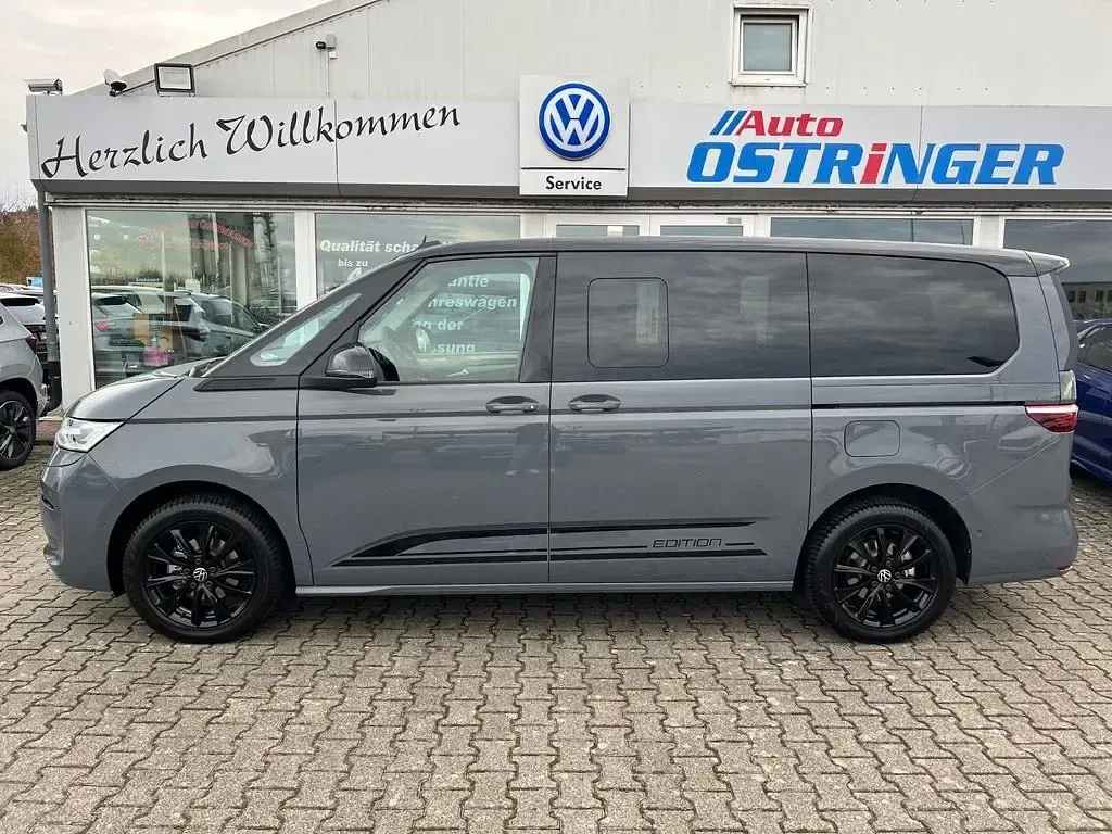 Gebraucht VW Multivan Edition 150 PS (110 kW) 2024 Grau Van / Kleinbus