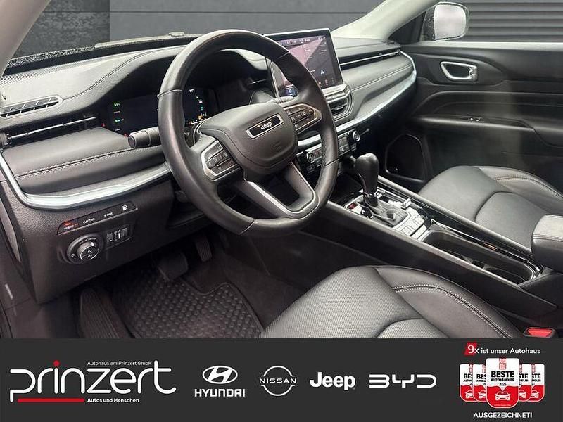 Gebraucht Jeep Compass 179 PS (131 kW) 2022 Black clear coat SUV