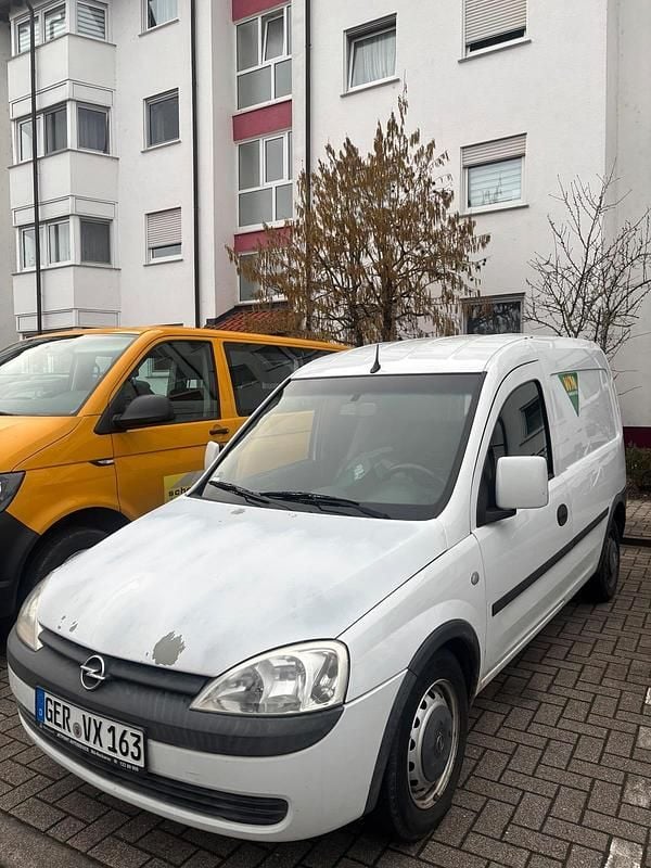 Gebraucht Opel Combo 120 PS (88 kW) 2010 Weiß Van / Kleinbus