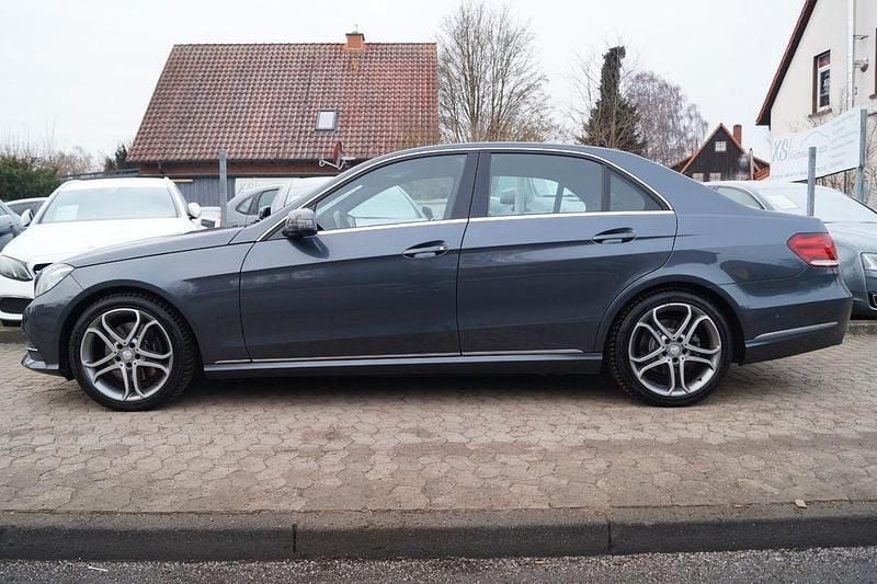 Gebraucht Mercedes E200 Avantgarde 136 PS (100 kW) 2014 Grau Limousine