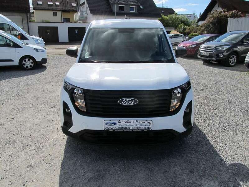 Używany Ford Transit Trend 101 KM (74 kW) 2024 Biały Hatchback