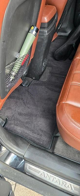 Second-hand Opel Antara 184 CP (135 kW) 2012 Negru SUV