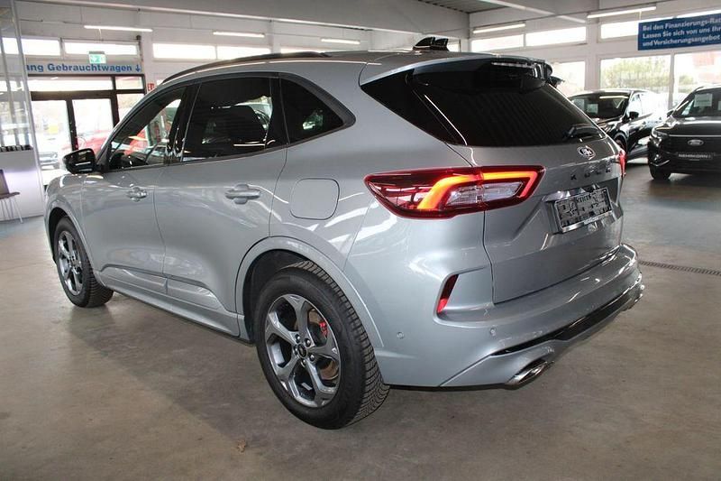 Gebraucht Ford Kuga ST-Line X 186 PS (136 kW) 2025 Grau SUV
