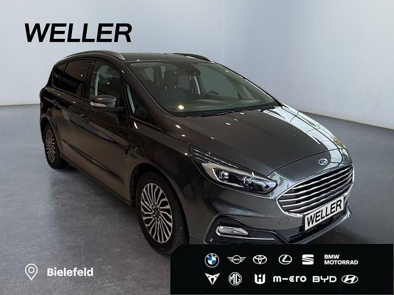 Gebraucht Ford S-MAX Titanium 150 PS (110 kW) 2020 Schwarz Van / Kleinbus