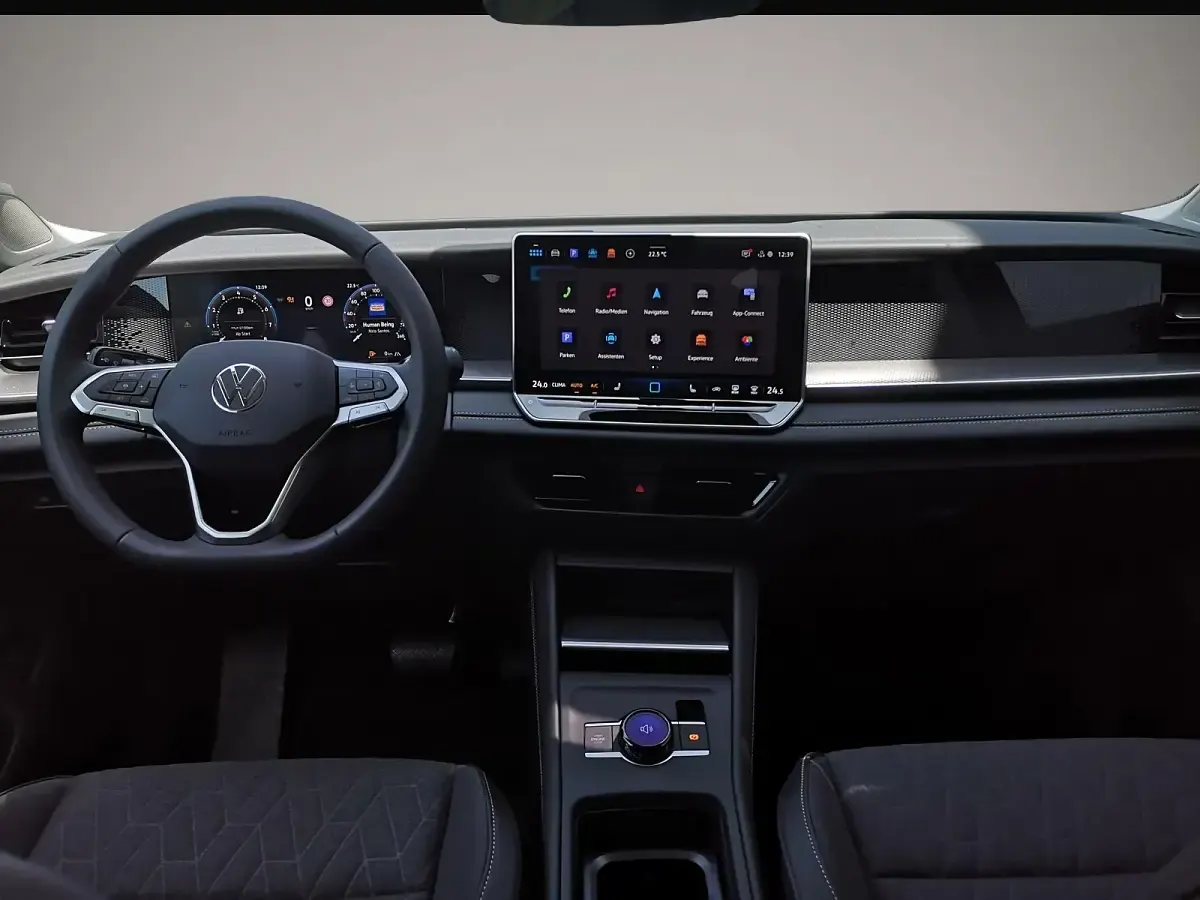 Neu VW Tayron Life 150 PS (110 kW) 2026 Silber SUV
