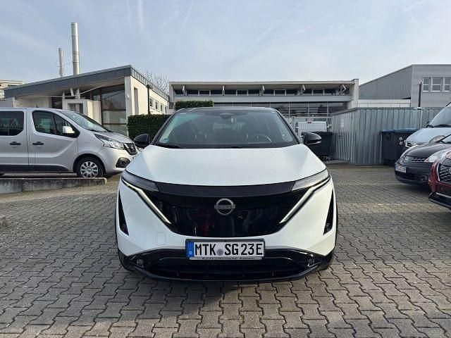 Gebraucht Nissan Ariya Evolve 177 kW (242 PS) 2023 Xgag pearl white/ pearl black SUV