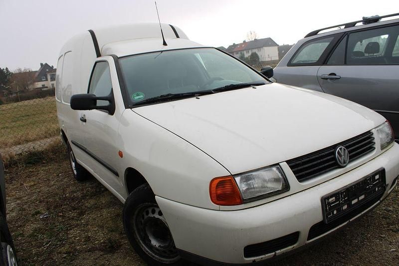 Gebraucht VW Caddy 60 PS (44 kW) 2001 Weiß Van / Kleinbus
