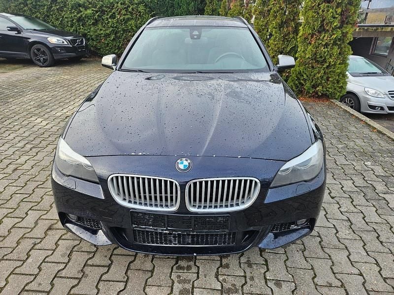 Gebraucht BMW M550 Performance 380 PS (279 kW) 2013 Schwarz Limousine