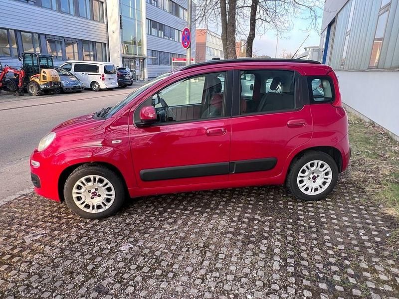 Gebraucht Fiat Panda 75 PS (55 kW) 2012 Rot Kleinwagen