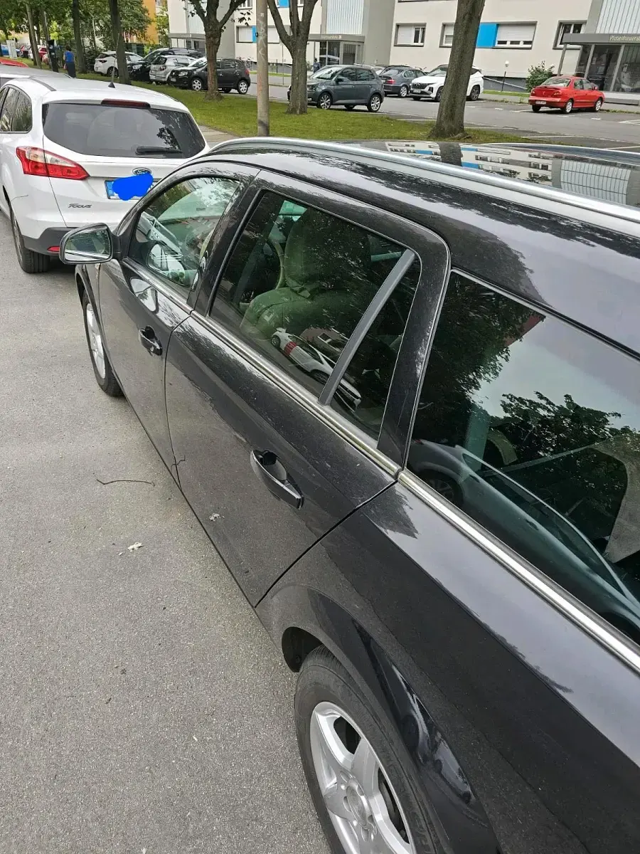 Occasion Opel Astra 110 ch (80 kW) 2010 Bleue Break