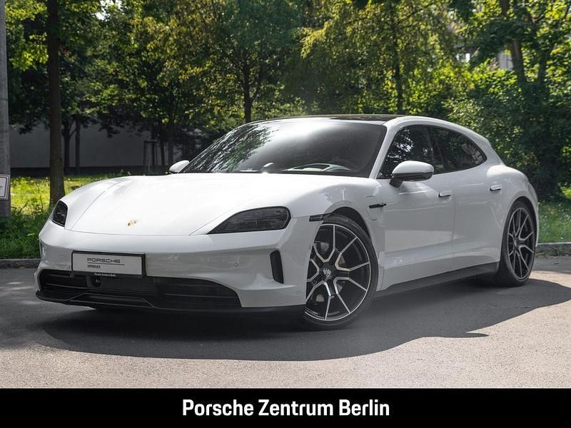 Weiß Gebraucht 2024 Porsche Taycan Sport Turismo Limousine | 97.930 € (Fairer Preis) - Bild 1/4