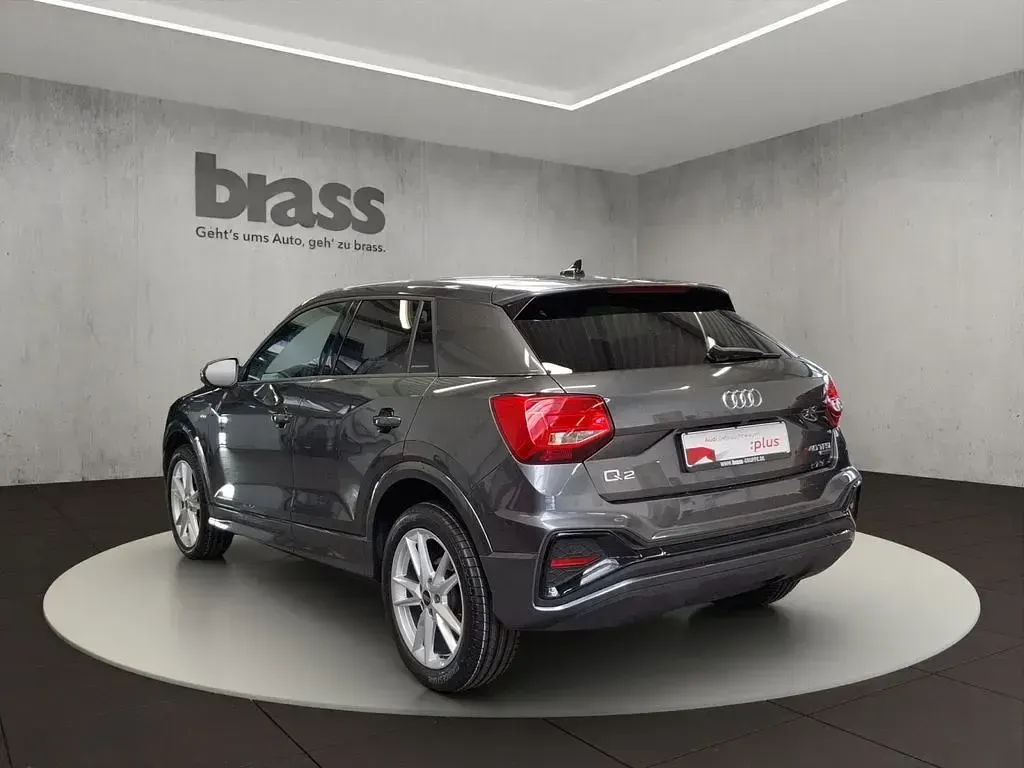 Gebraucht Audi Q2 S-Line 190 PS (139 kW) 2025 Daytonagrau perleffekt SUV