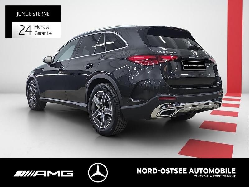 Gebraucht Mercedes GLC300 AMG 269 PS (197 kW) 2025 Metalliclack graphitgrau SUV