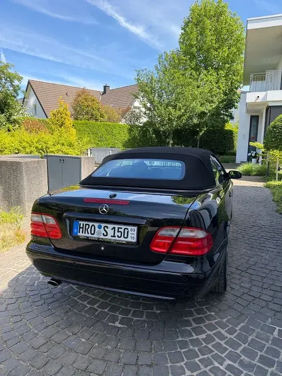 Gebraucht Mercedes CLK320 Avantgarde 218 PS (160 kW) 2000 Schwarz Cabrio