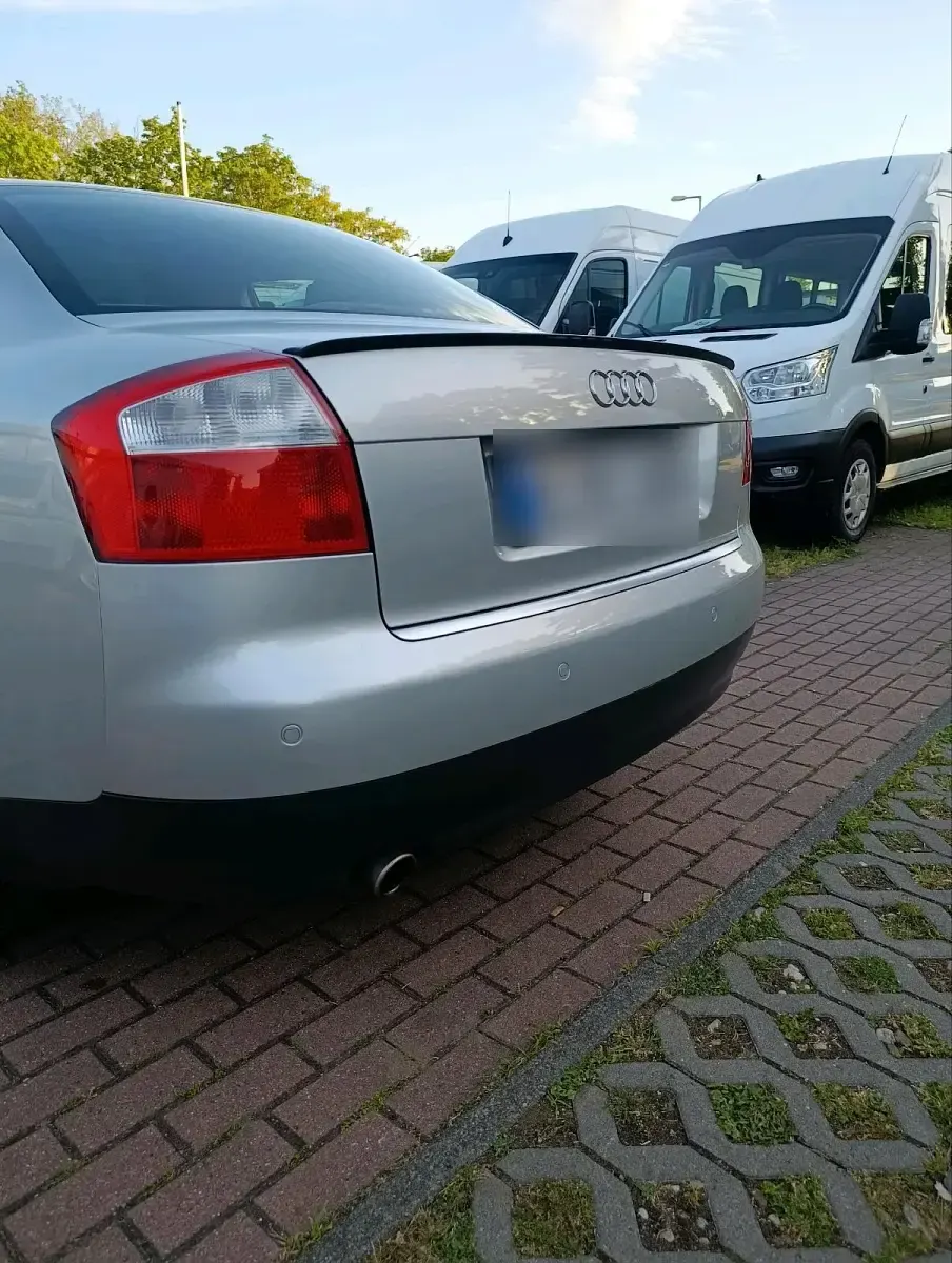 Gebraucht Audi A4 130 PS (95 kW) 2001 Silber Limousine