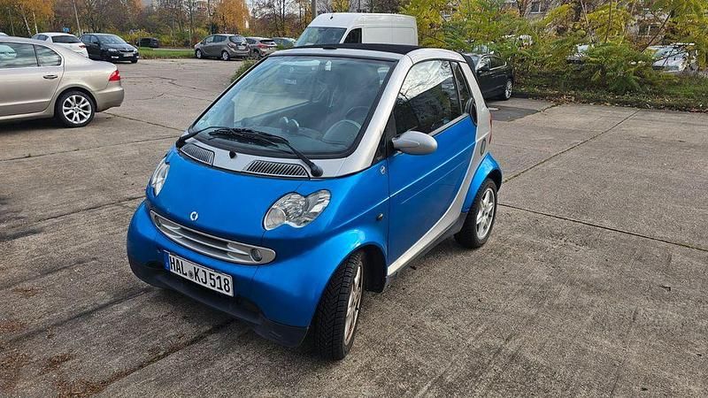 Blau Gebraucht 2005 Smart ForTwo Cabrio Passion Cabrio | 1.250 € (Guter Preis) - Bild 1/4