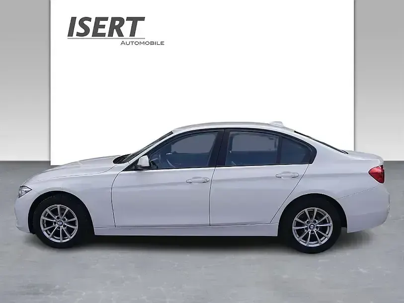Occasion BMW 318 Advantage 150 ch (110 kW) 2017 Blanc Berline