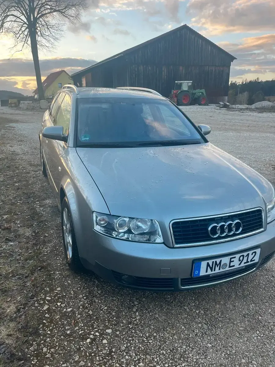 Gebraucht Audi A4 130 PS (95 kW) 2002 Silber Kombi
