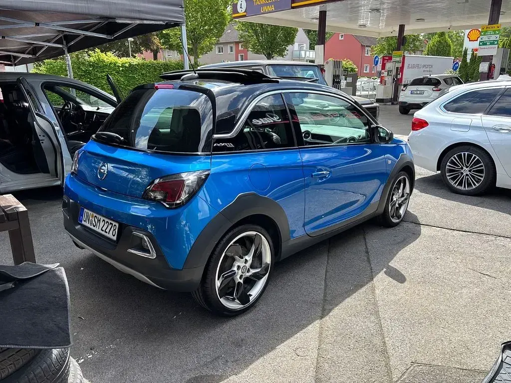 Gebraucht Opel Adam Rocks Rocks 116 PS (85 kW) 2017 Blau Kleinwagen