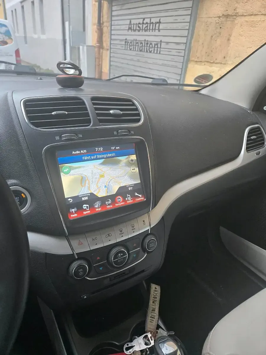 Gebraucht Fiat Freemont Lounge 170 PS (125 kW) 2013 Rot SUV