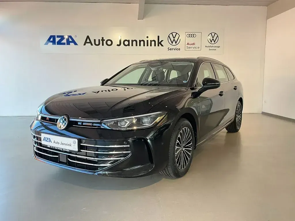 Neu VW Passat Elegance 150 PS (110 kW) 2026 Schwarz Kombi