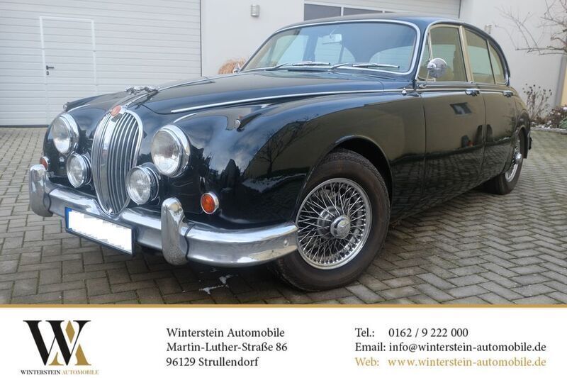 Grün Gebraucht 1967 Jaguar MK II Limousine | 29.900 € - Bild 1/4
