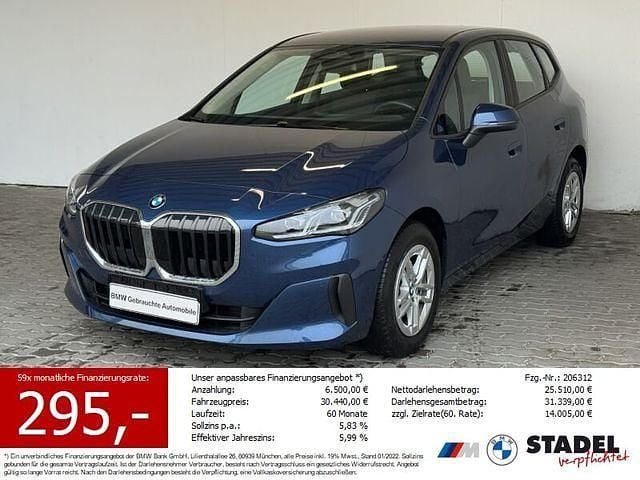 Phytonicblau metallic Gebraucht 2024 BMW 218 Active Tourer Van / Kleinbus | 29.840 € (Guter Preis) - Bild 1/4